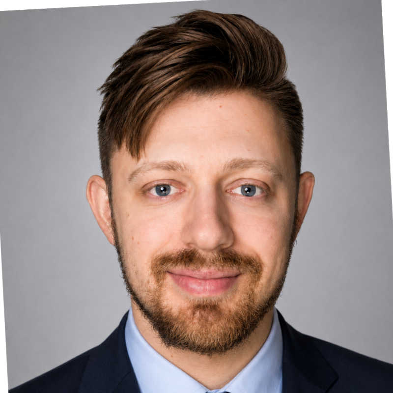 Cameron Anderson headshot