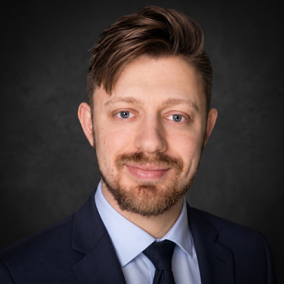Cameron Anderson headshot
