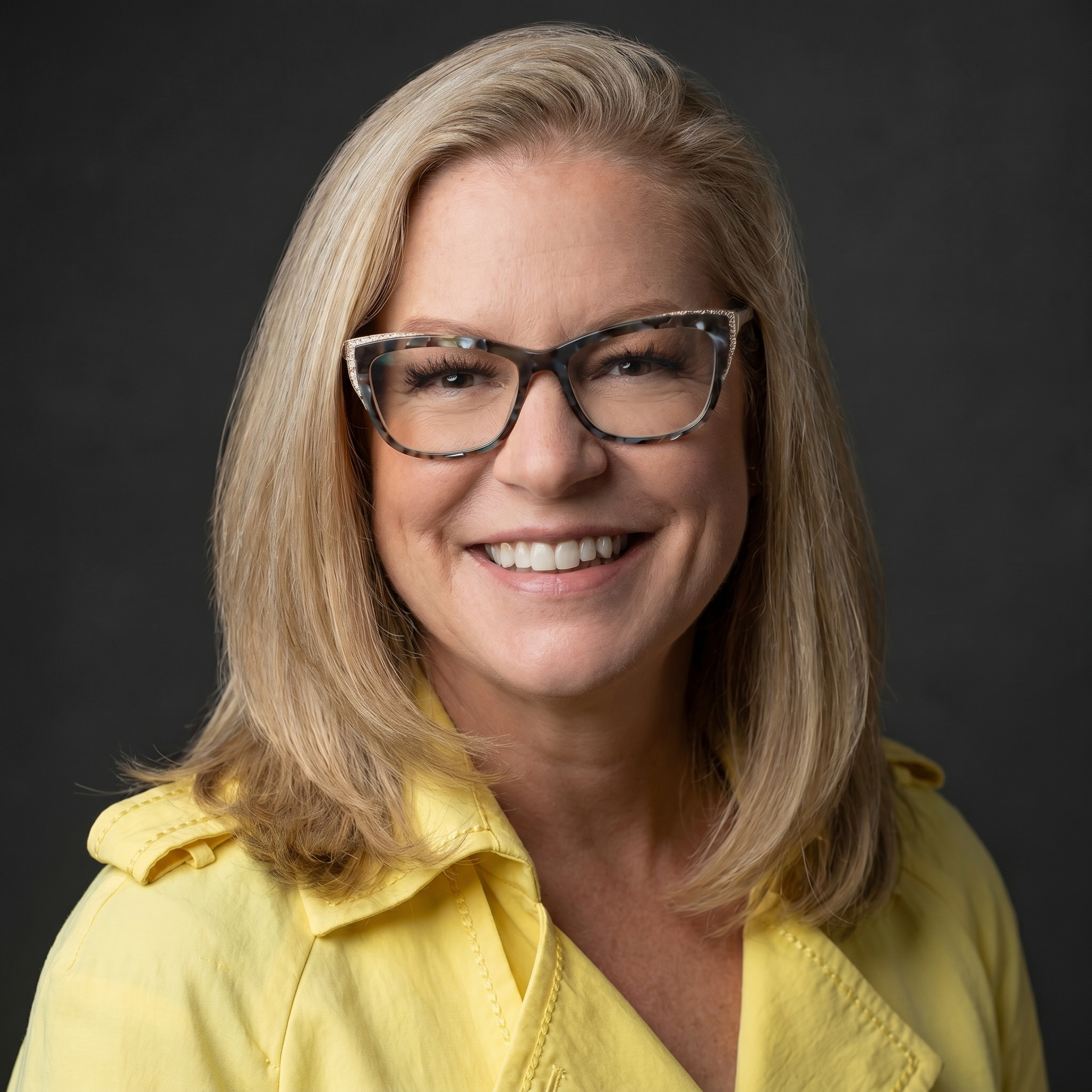 Jennifer Paire headshot